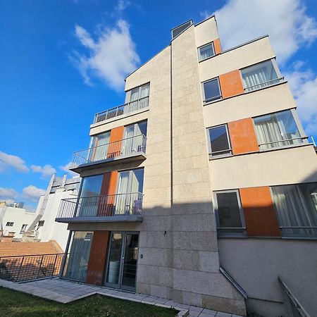 Budapest Tower Bagian luar foto